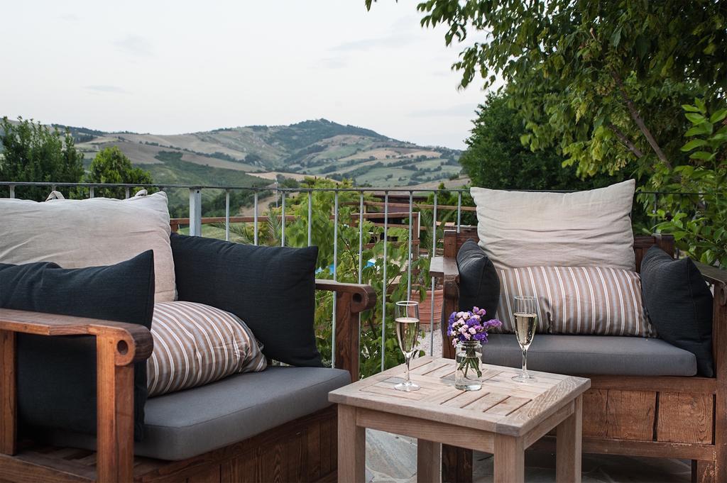 Relais B&B Betty Bike Sasso Feltrio Екстер'єр фото
