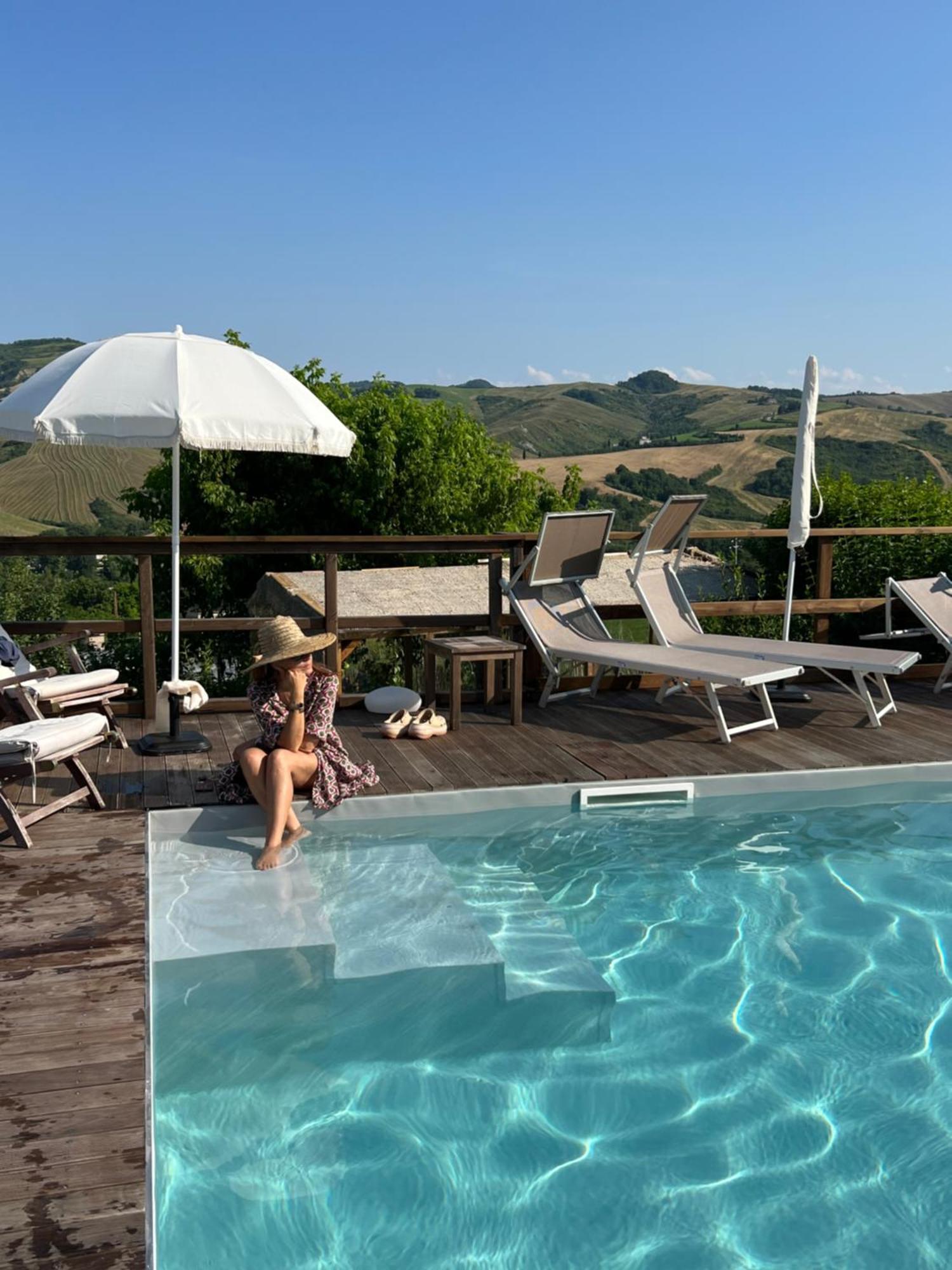 Relais B&B Betty Bike Sasso Feltrio Екстер'єр фото